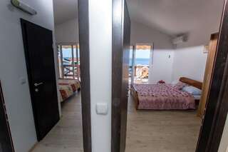 Дома для отпуска Holiday Home Siesta Добра-Вода Дом для отпуска-52