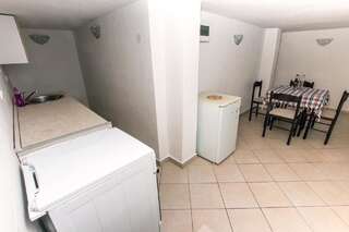 Дома для отпуска Holiday Home Siesta Добра-Вода Дом для отпуска-7